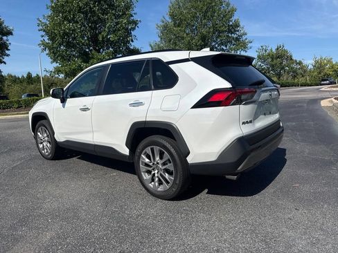 Used 2023 Toyota RAV4 Limited FWD image 4