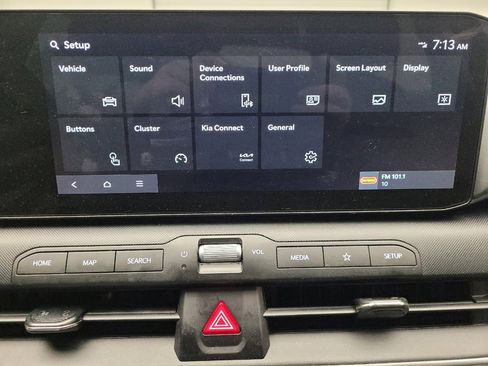 Used 2025 Kia K4 FWD image 25