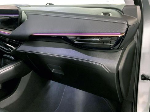 Used 2025 Buick Envision Sport Touring image 16