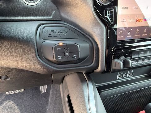 New 2026 RAM 3500 Big Horn AWD/4WD image 26