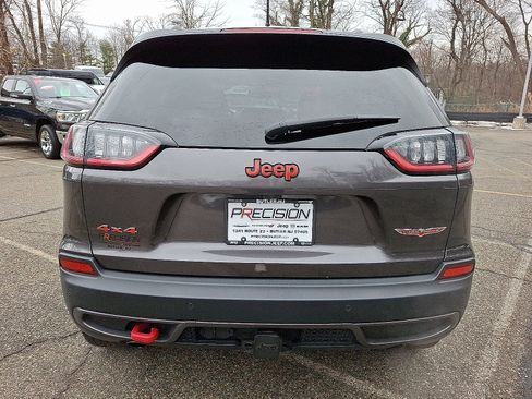 Used 2020 Jeep Cherokee Trailhawk w/ Cold Weather Group AWD/4WD image 6