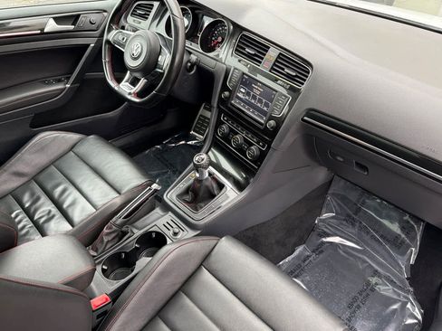 Used 2016 Volkswagen GTI Autobahn w/ Lighting Package (SEL) image 18