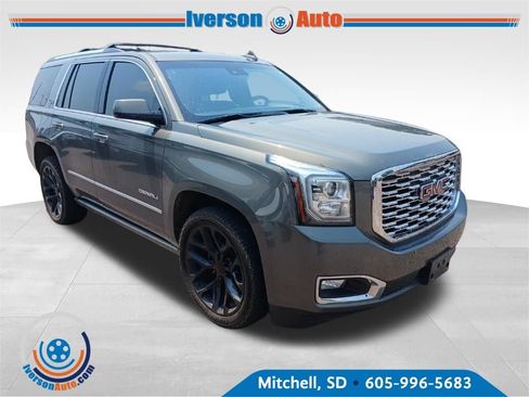 Used 2018 GMC Yukon Denali w/ Denali Ultimate Package AWD/4WD image 4