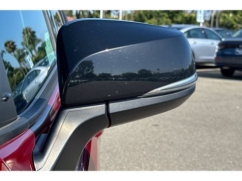 Used 2021 Toyota Highlander XSE FWD image 56