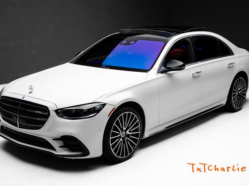 Used 2022 Mercedes-Benz S 580 4MATIC Sedan image 1
