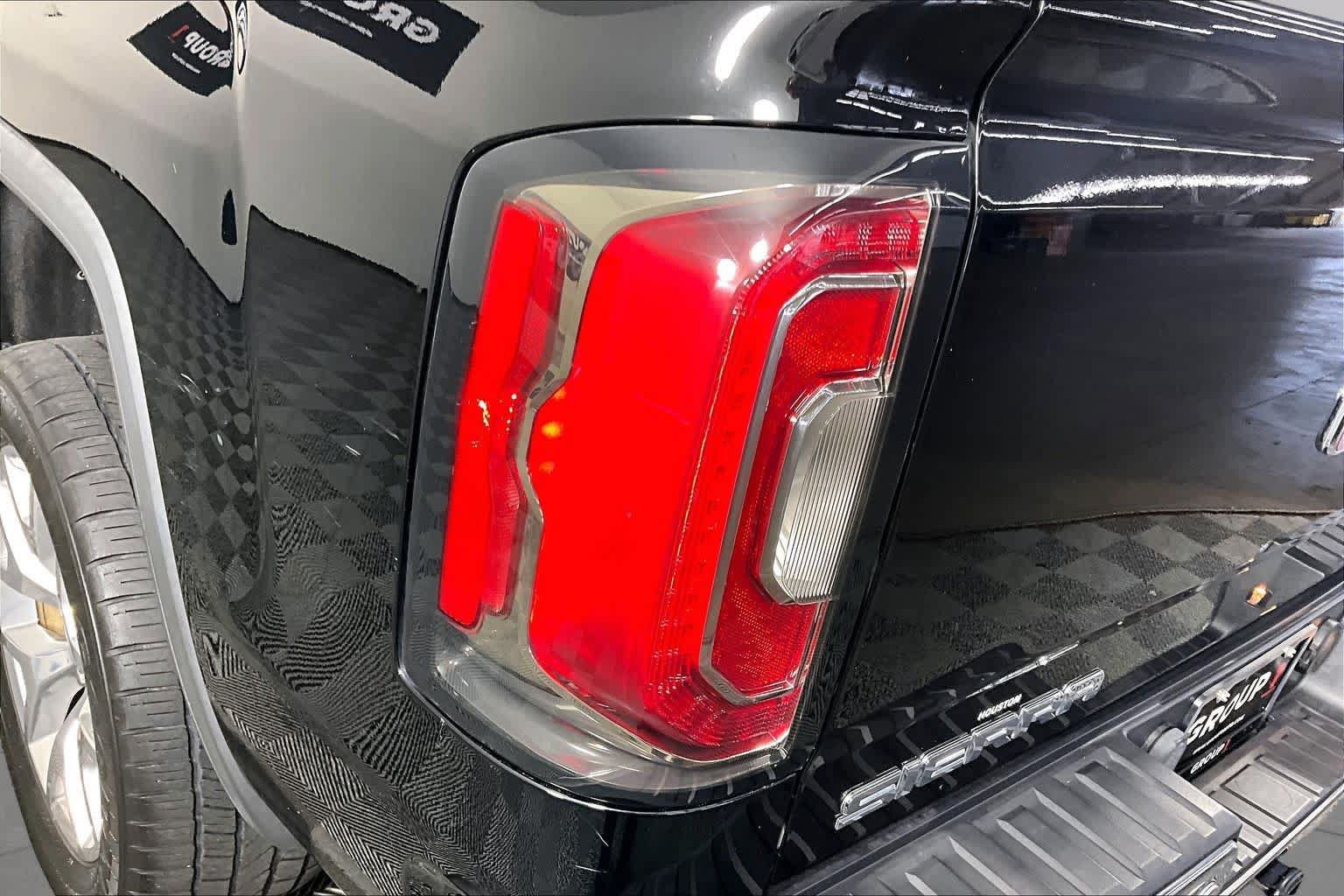 Used 2018 GMC Sierra 1500 SLT w/ Texas SLT Premium Package RWD image 25