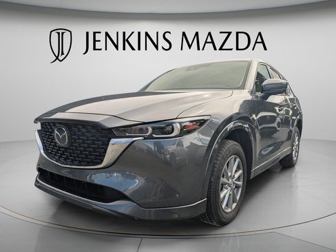 Used 2024 MAZDA CX-5 AWD 2.5 S w/ Preferred Package image 3
