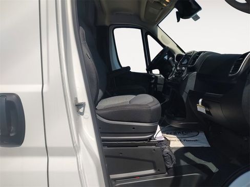 New 2025 RAM ProMaster 3500 w/ Quick Order Package 22G SLT image 15