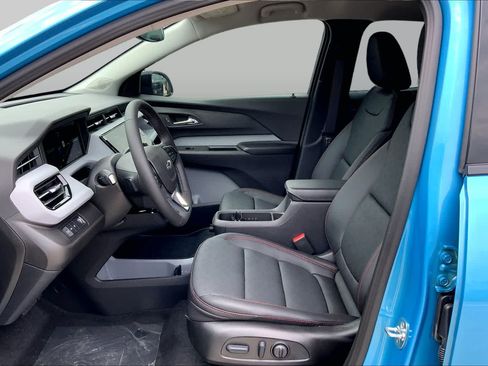 New 2027 Chevrolet Bolt RS w/ LPO, All-Weather Package FWD image 10