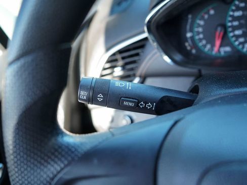 Used 2019 Chevrolet Trax LS image 30