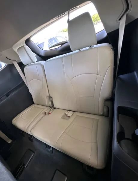 Used 2021 Buick Enclave Essence FWD image 22