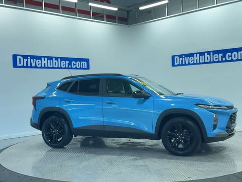 Used 2025 Chevrolet Trax ACTIV w/ Driver Confidence Package image 4