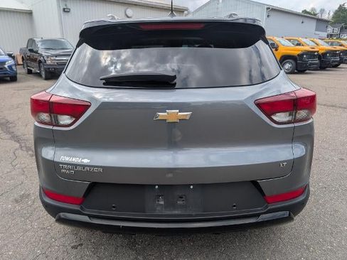 Used 2021 Chevrolet TrailBlazer LT w/ Sun and Liftgate Package AWD/4WD image 5