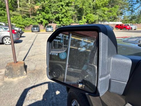 Used 2020 Ford F150 XLT w/ Equipment Group 302A Luxury AWD/4WD image 10