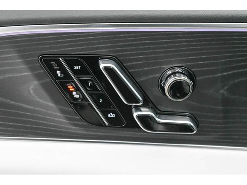 New 2026 Cadillac Lyriq Luxury image 15