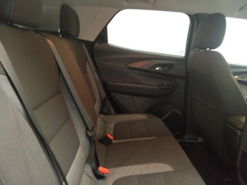 Used 2021 Chevrolet TrailBlazer LT w/ Convenience Package FWD image 19