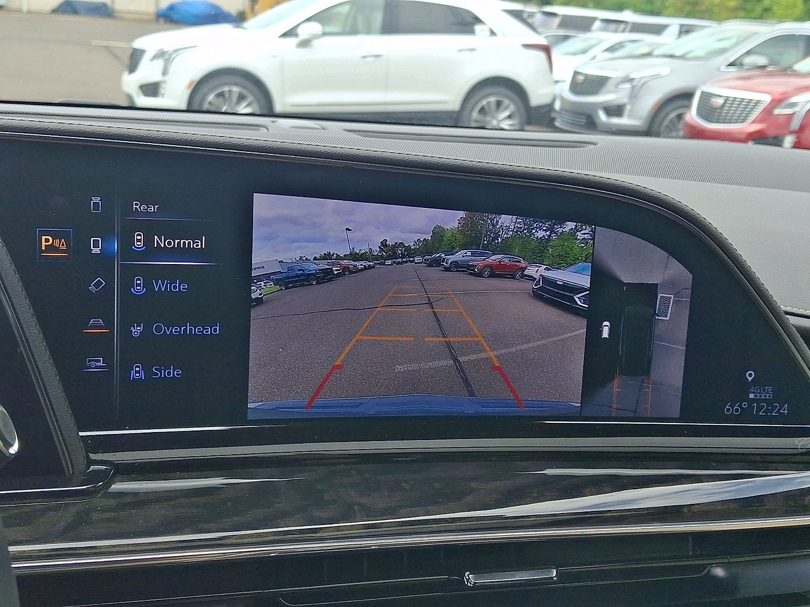 Certified 2024 Cadillac Escalade Premium Luxury AWD/4WD image 18
