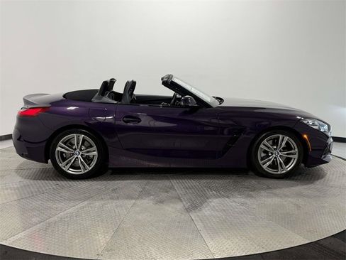 Used 2023 BMW Z4 sDrive30i w/ Driving Assistance Package image 7