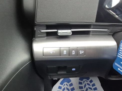 New 2026 Hyundai Kona SE AWD/4WD image 29