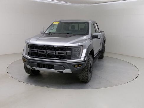 Certified 2022 Ford F150 Raptor w/ Equipment Group 801A High AWD/4WD image 9