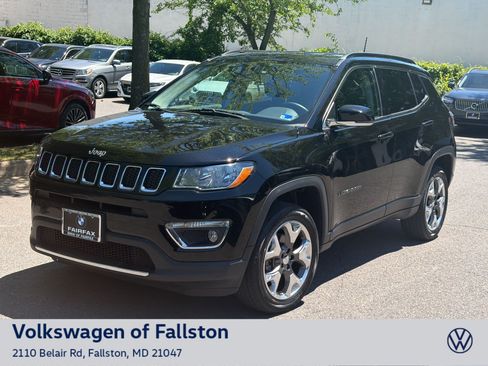Used 2020 Jeep Compass Limited w/ Safety & Security Group AWD/4WD image 1