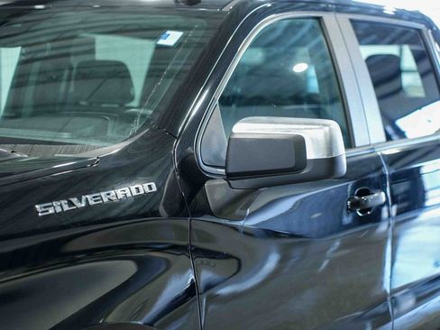 Used 2023 Chevrolet Silverado 1500 LT image 10