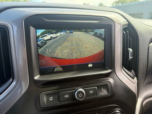 Used 2019 Chevrolet Silverado 1500 Custom w/ Custom Value Package image 33