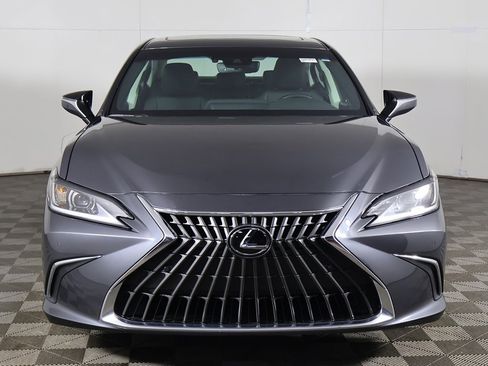 Used 2025 Lexus ES 350 w/ Premium Package image 12