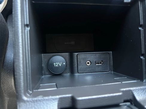 Used 2017 Ford Focus SE image 51