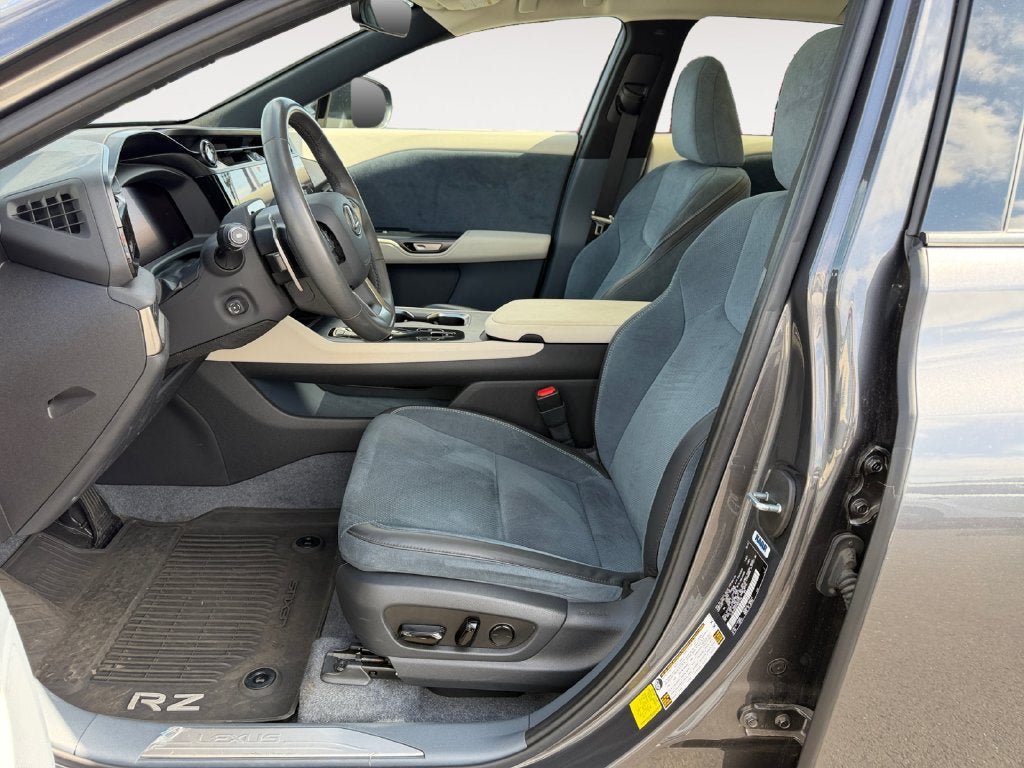 Used 2023 Lexus RZ 450e Premium w/ Accessory Package (Z1) AWD/4WD image 6