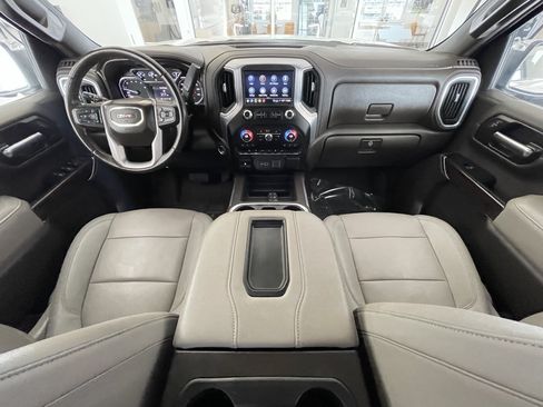 Certified 2021 GMC Sierra 1500 SLT w/ SLT Convenience Package AWD/4WD image 32
