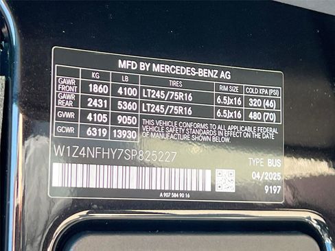 New 2025 Mercedes-Benz Sprinter 2500 image 27