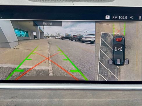 Used 2023 BMW X5 sDrive40i w/ Premium Package image 14