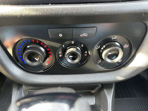 Used 2022 RAM ProMaster City Tradesman image 17