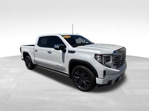 Used 2024 GMC Sierra 1500 Denali w/ Denali Reserve Package AWD/4WD image 20