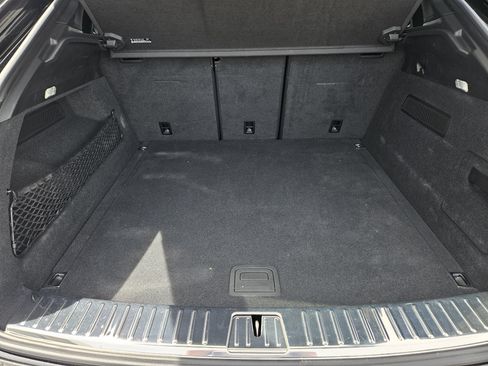 Certified 2025 Porsche Cayenne Coupe image 31