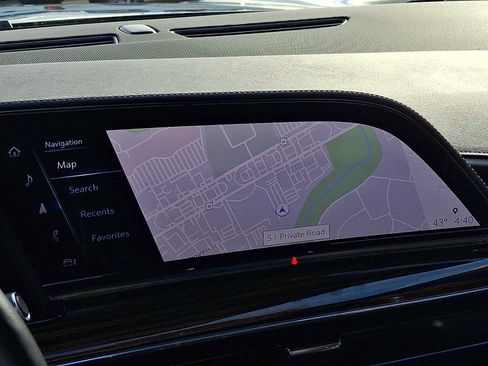 Used 2023 Cadillac Escalade Premium Luxury image 19