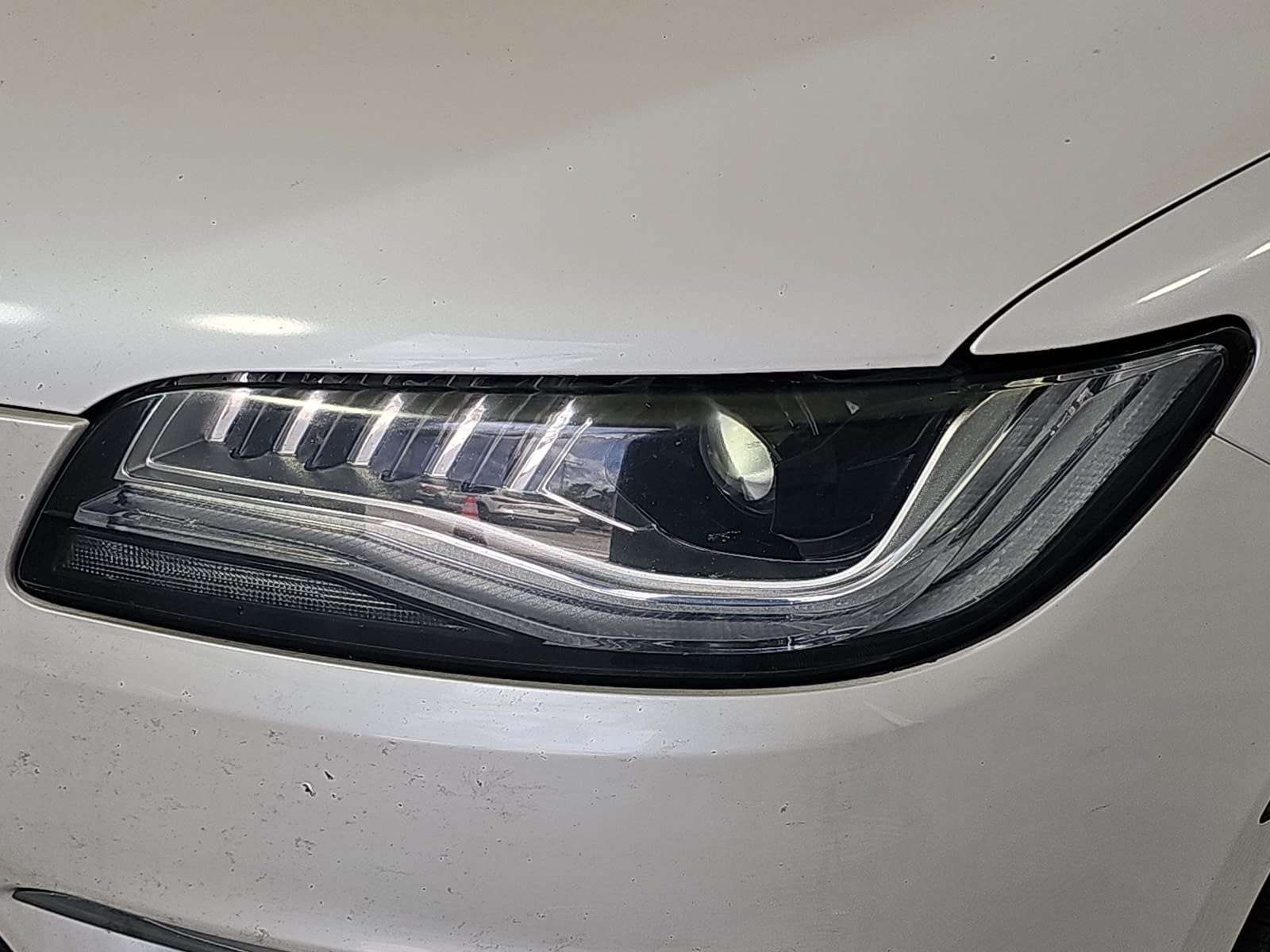 Used 2019 Lincoln MKZ Premiere FWD image 28