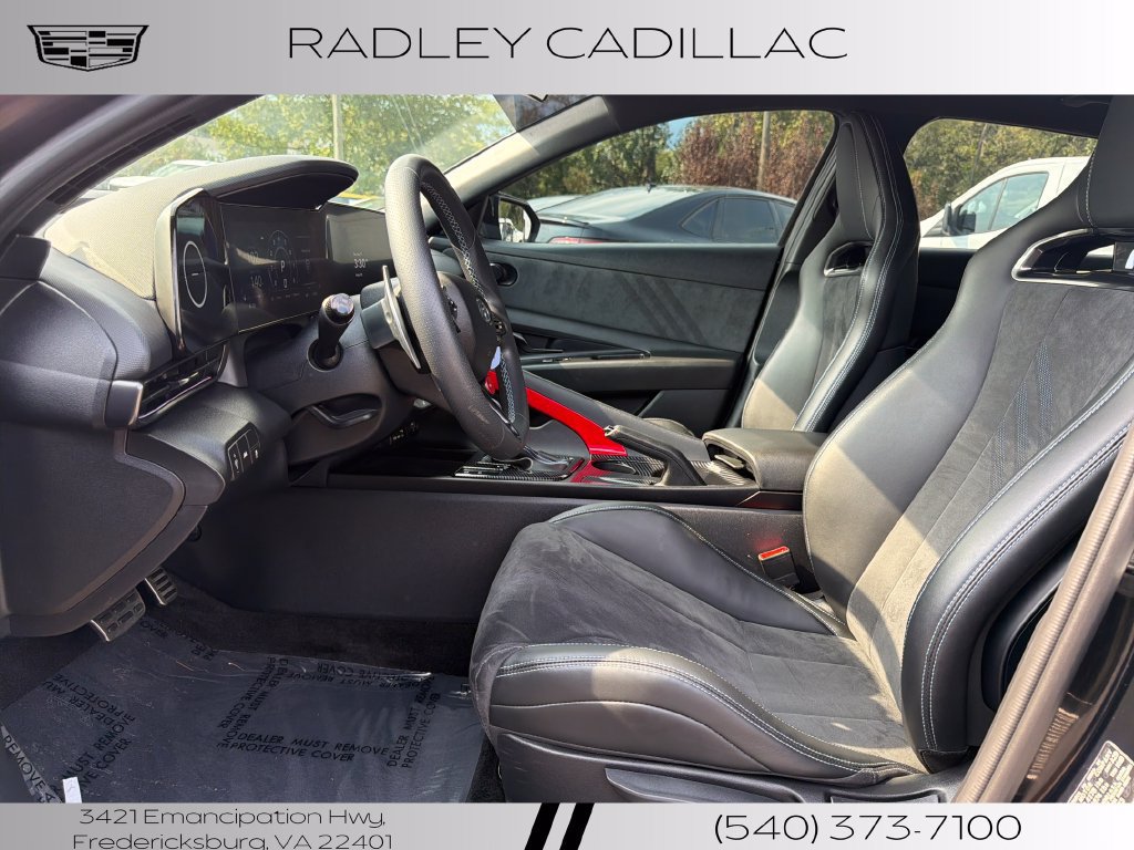 Used 2023 Hyundai Elantra N FWD image 3
