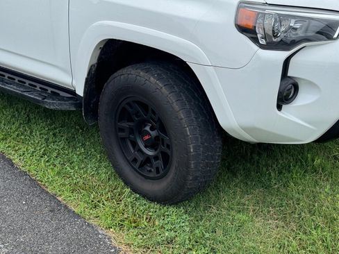 Used 2023 Toyota 4Runner TRD Pro AWD/4WD image 10