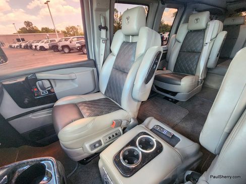 Used 2021 GMC Savana 2500 LS w/ Enhanced Convenience Package RWD image 38