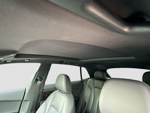 Used 2019 Audi Q8 Premium Plus image 26