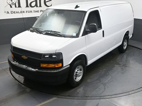 New 2025 Chevrolet Express 2500 w/ Driver Convenience Package image 23