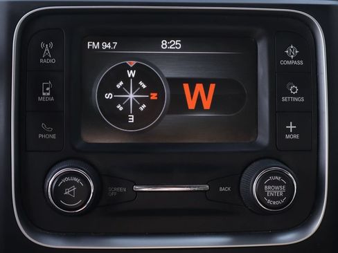 Used 2018 RAM 2500 Tradesman w/ Chrome Appearance Group RWD image 32