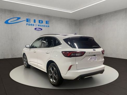 Used 2023 Ford Escape ST-Line AWD/4WD image 4