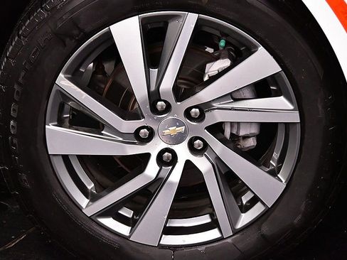 Used 2022 Chevrolet Equinox Premier image 11