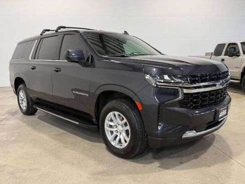 Used 2023 Chevrolet Suburban LS w/ Max Trailering Package AWD/4WD image 5