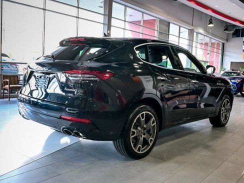 Used 2022 Maserati Levante GT image 5