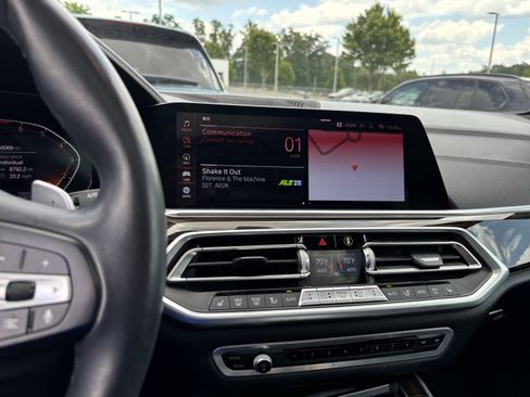Used 2020 BMW X5 xDrive40i w/ Premium Package AWD/4WD image 30