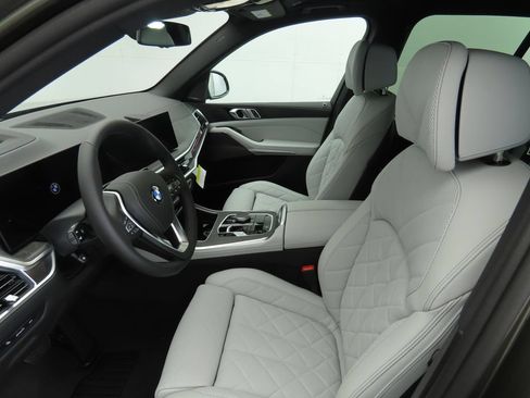 Used 2026 BMW X5 sDrive40i w/ Climate Comfort Package RWD image 21